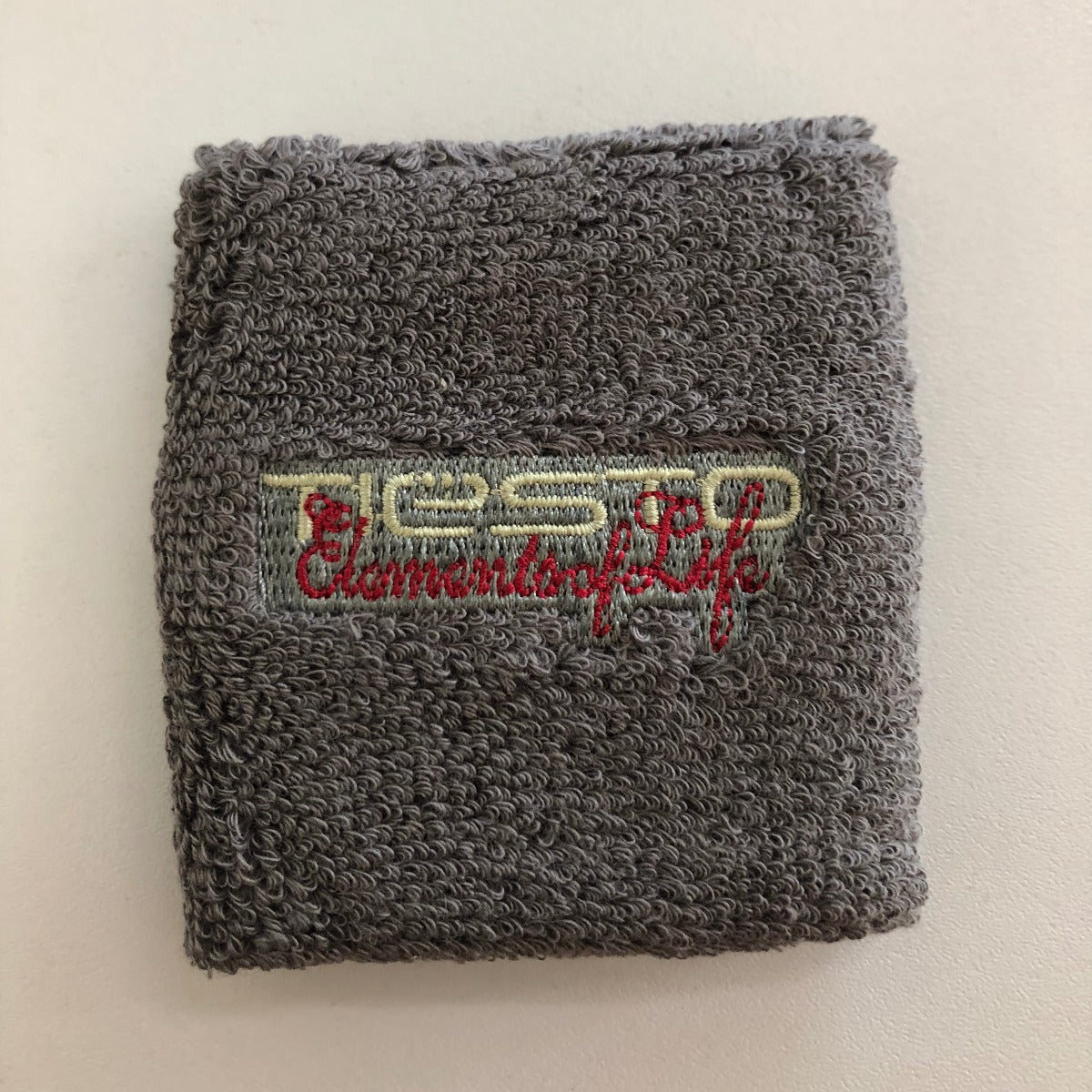 Tiësto - Elements Of Life (Grey)